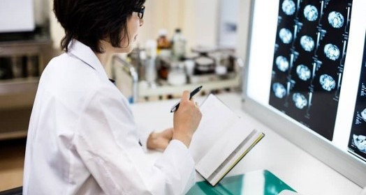 Radyolog ve Cerrahın Birlikte Yaptığı Ultrason (RSUS), Minimal İnvaziv Paratiroidektomiyi Kolaylaştırıyor
